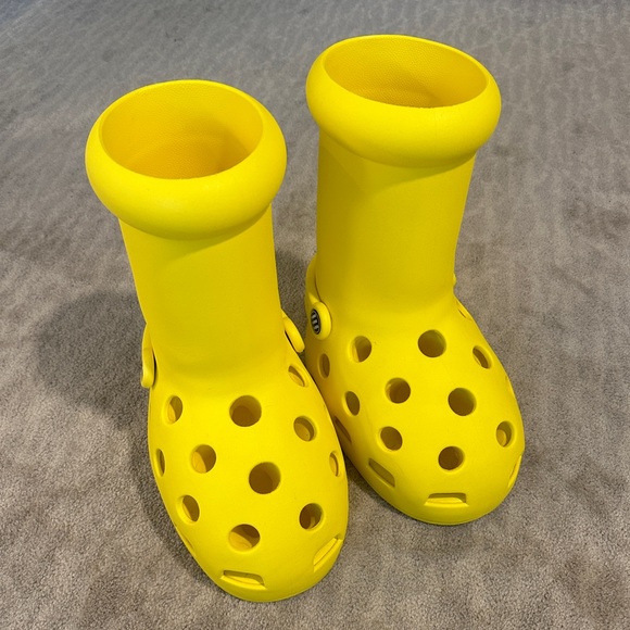 mschf x crocks big yellow boots (used for 2 hours inside only for a party) - Picture 2 of 9